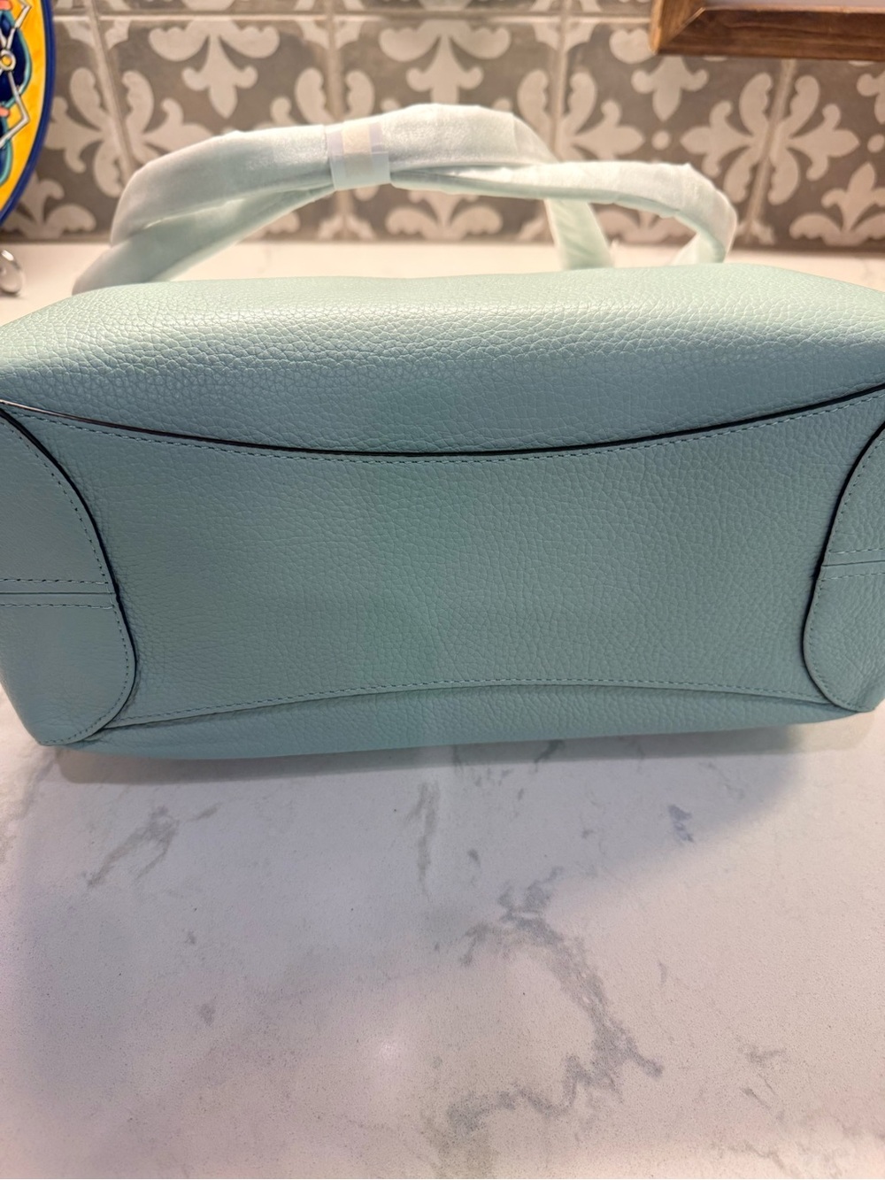 Kate Spade Light Green Pebbled Leather Shoulder Bag with Black Piping - Picture 5 of 10
